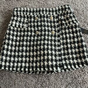 House of Harlow Skort